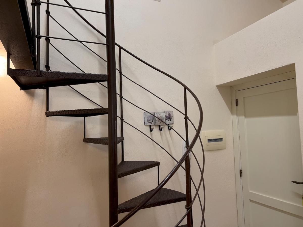 Suite Minerva 10 Steps From Piazza Civica Alguer Exterior foto