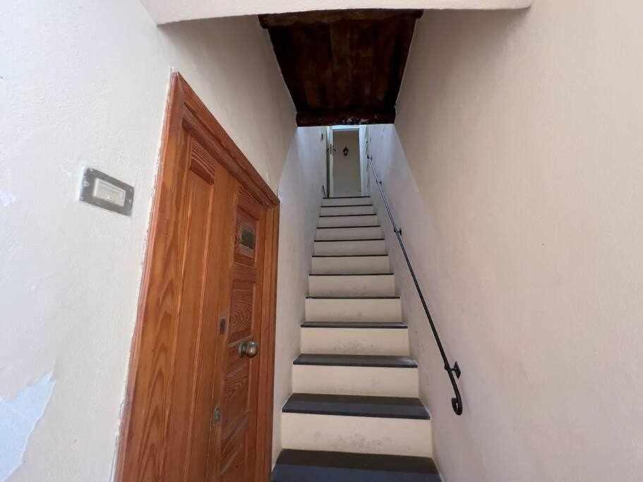 Suite Minerva 10 Steps From Piazza Civica Alguer Exterior foto